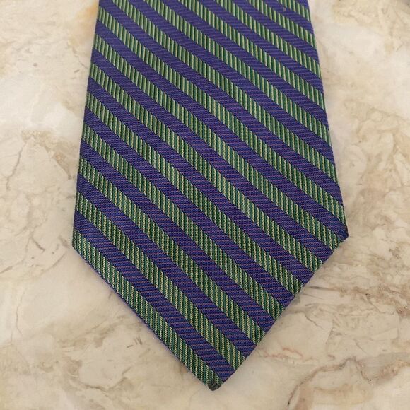 Lanvin 100% Silk Tie - Picture 3 of 7